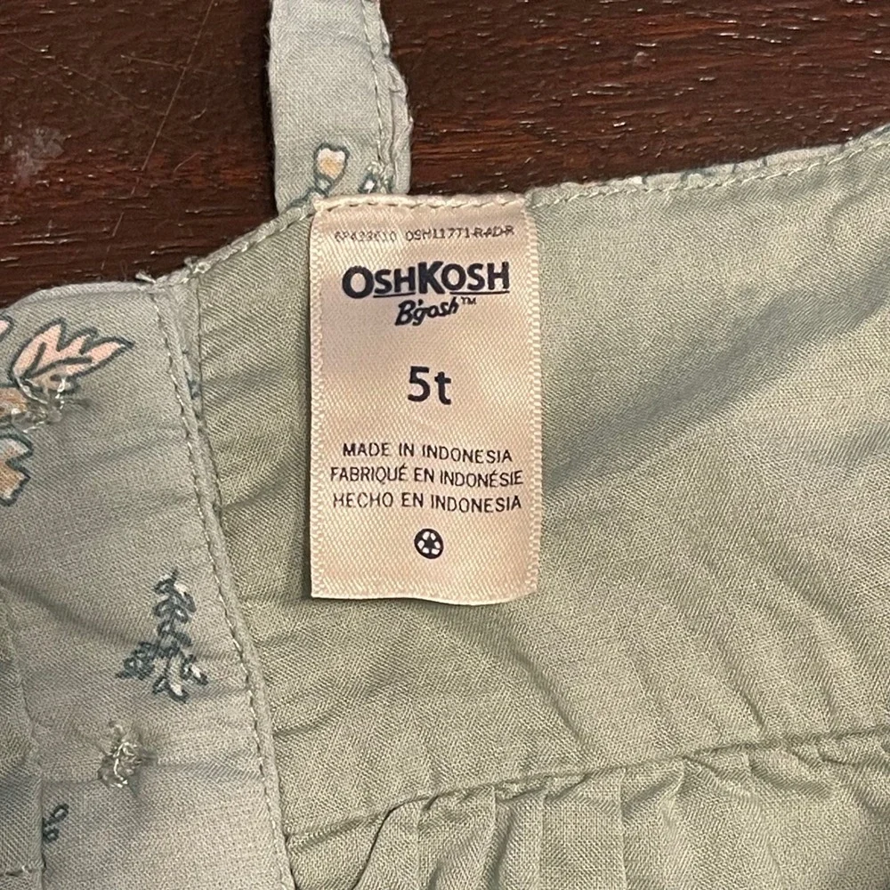 OshKosh Bgosh girls light